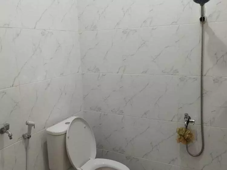 هتل Oyo 92561 Excellent Kost