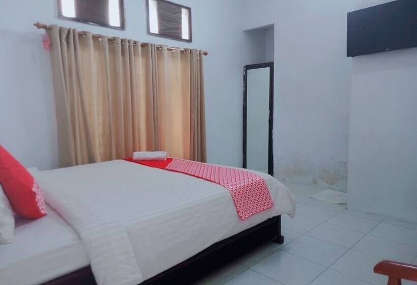 호텔 Oyo 92561 Excellent Kost