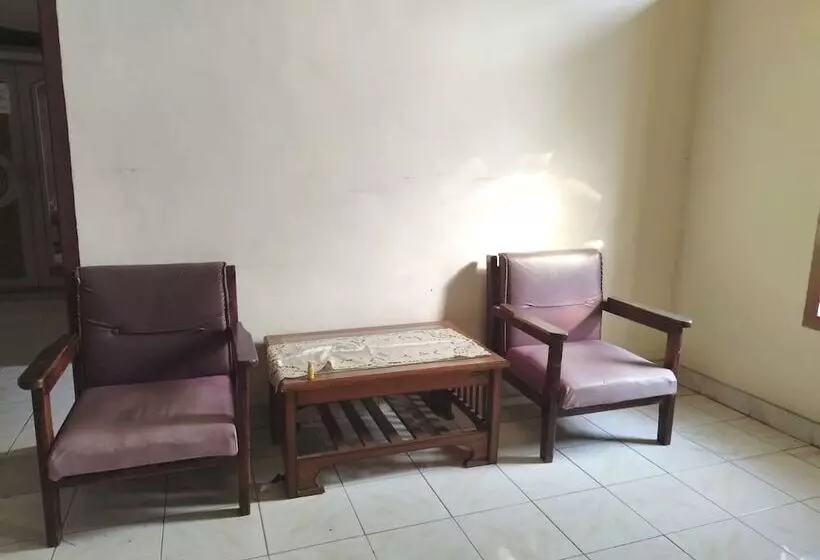 هتل Oyo 92561 Excellent Kost