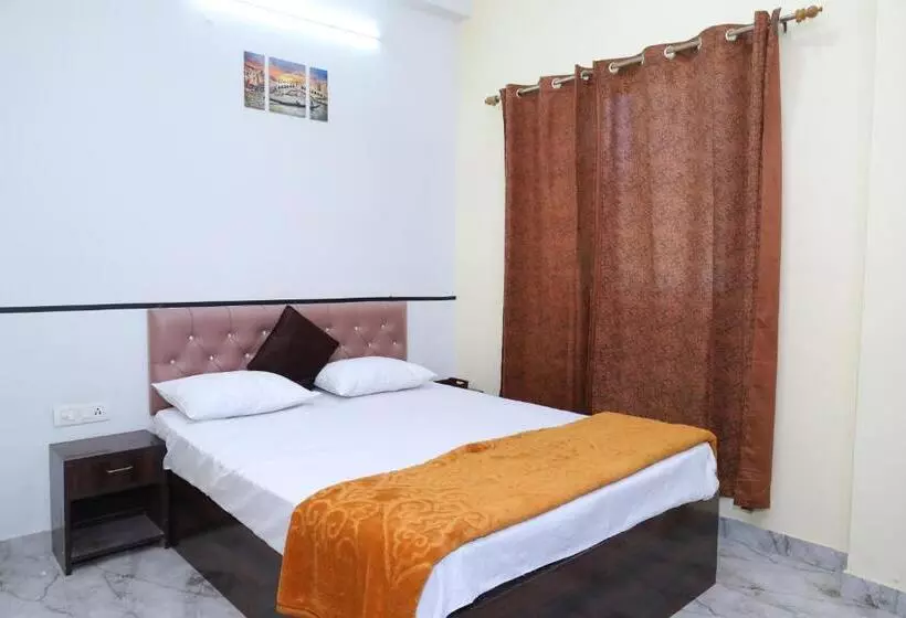 Sia Taj Hotel I Nearest Taj Mahal I Agra I Couple Friendly