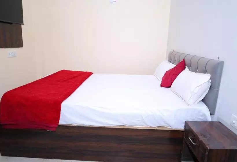 Sia Taj Hotel I Nearest Taj Mahal I Agra I Couple Friendly