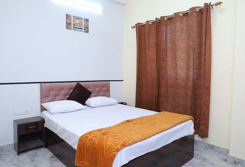 Sia Taj Hotel I Nearest Taj Mahal I Agra I Couple Friendly