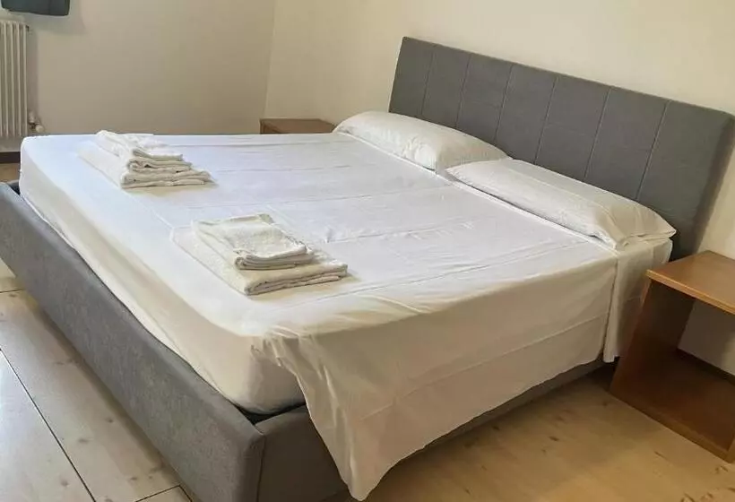 ホテル Villa Mabulton 2.0