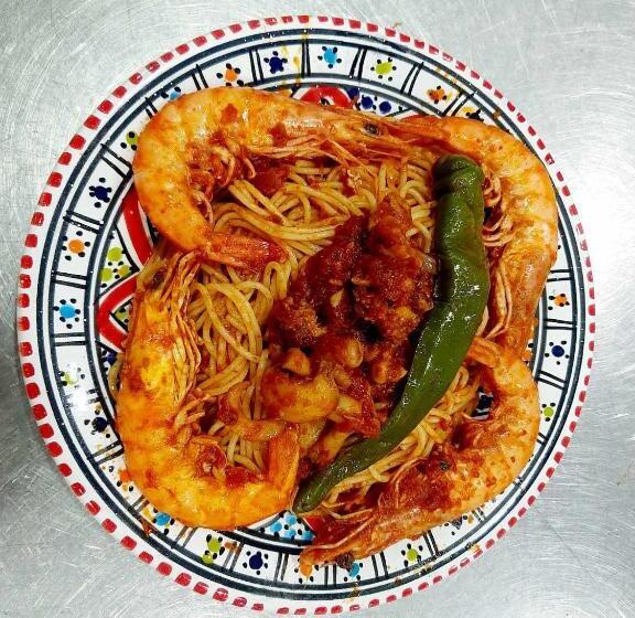 بنسيون Caslune