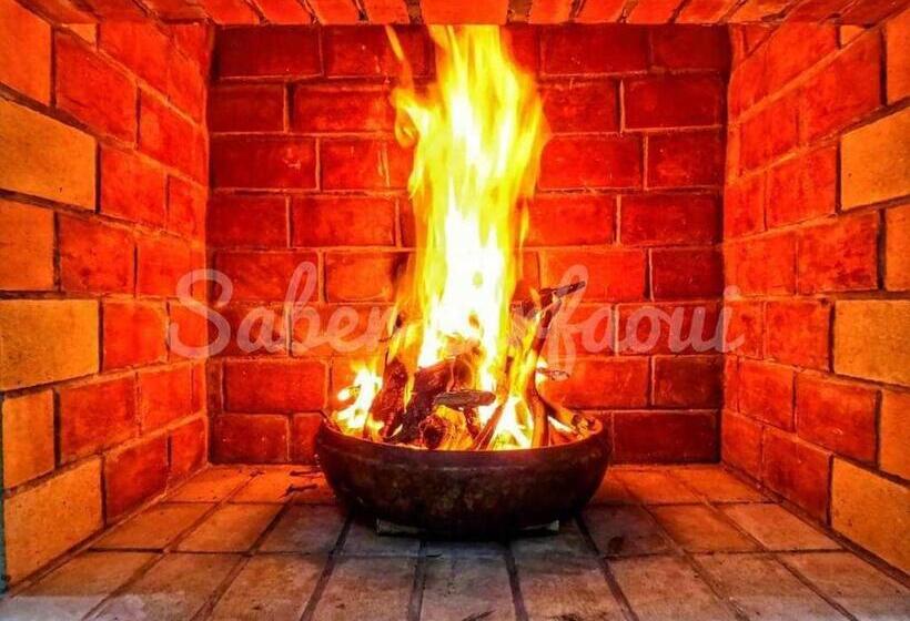 بنسيون Caslune