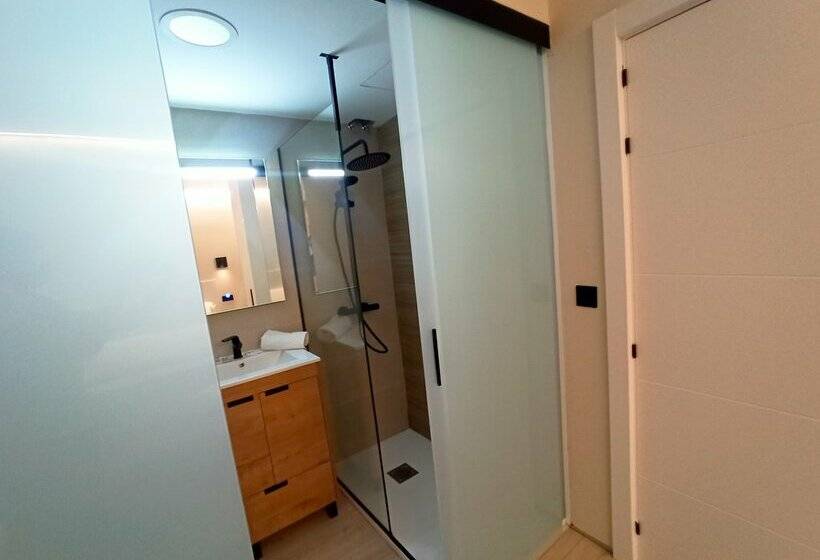 پانسیون Bahia Rooms Cantabria 3000