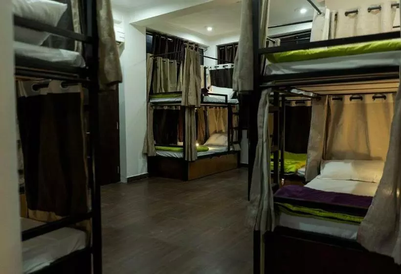Spontrail Hostel