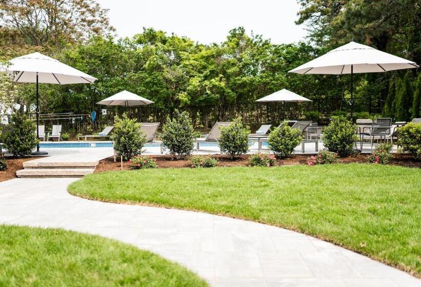 فندق Greyfinch Chatham Inn