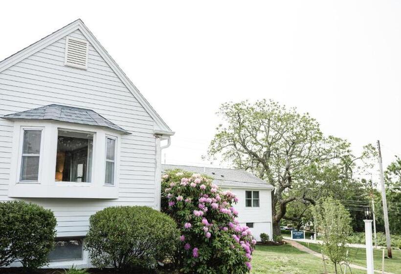 فندق Greyfinch Chatham Inn