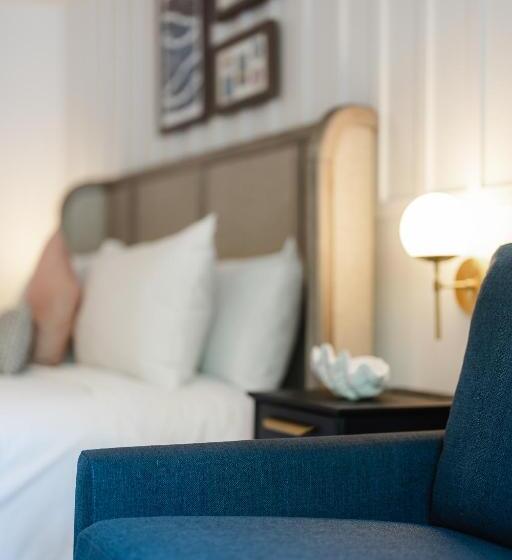 فندق Greyfinch Chatham Inn