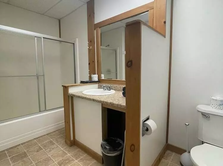 Park Motel And Cabins