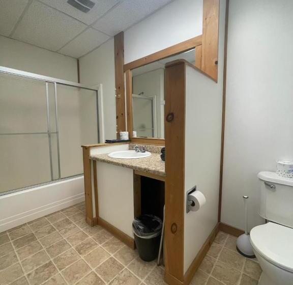 Park Motel And Cabins