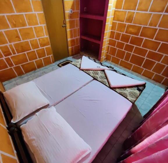 پانسیون Happy Land