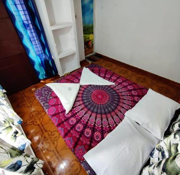 پانسیون Happy Land