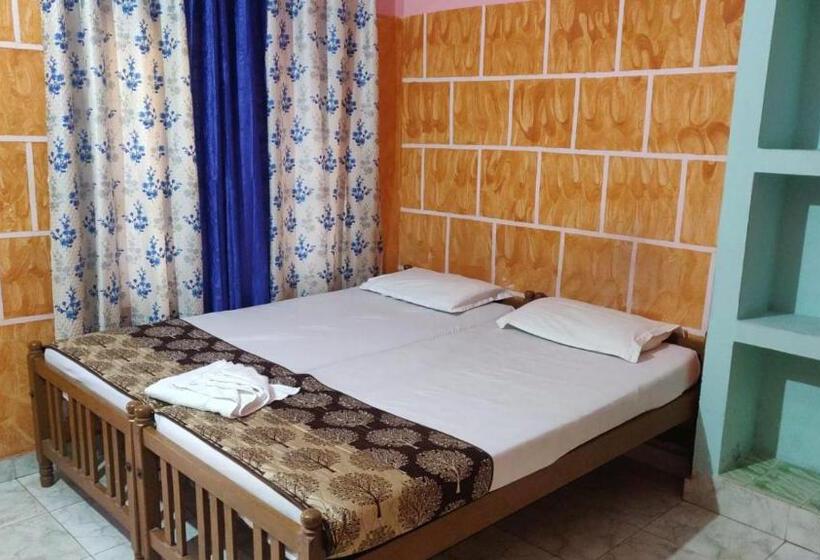 پانسیون Happy Land