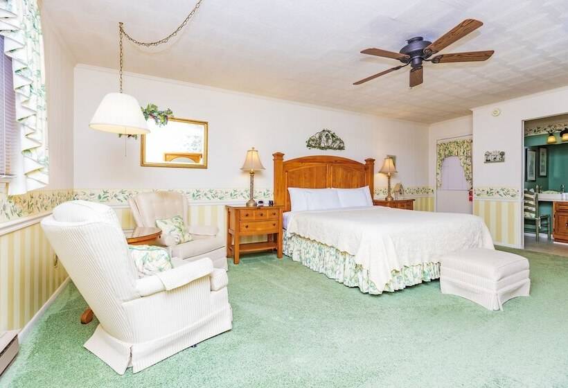 Hostel Azalea Garden Inn