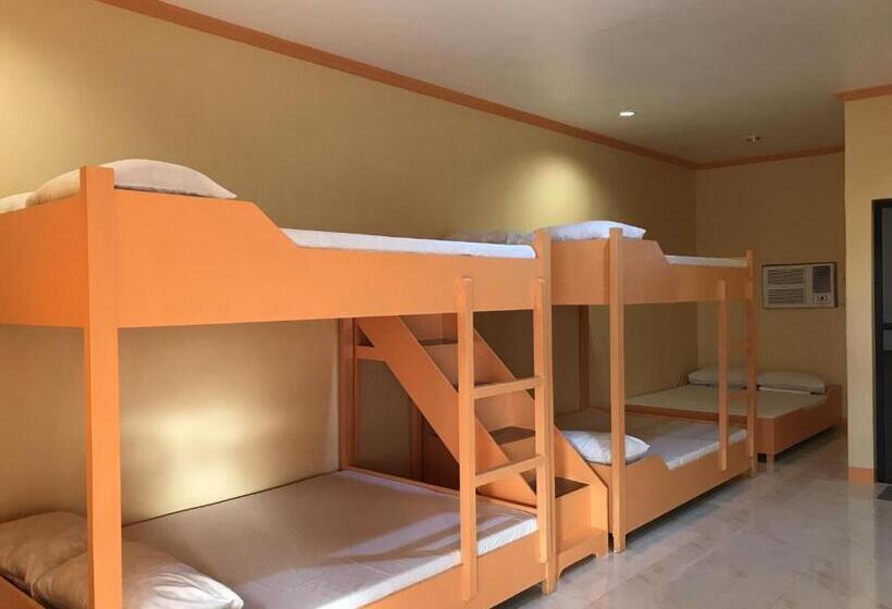 Alberg Catarman Travellers Inn