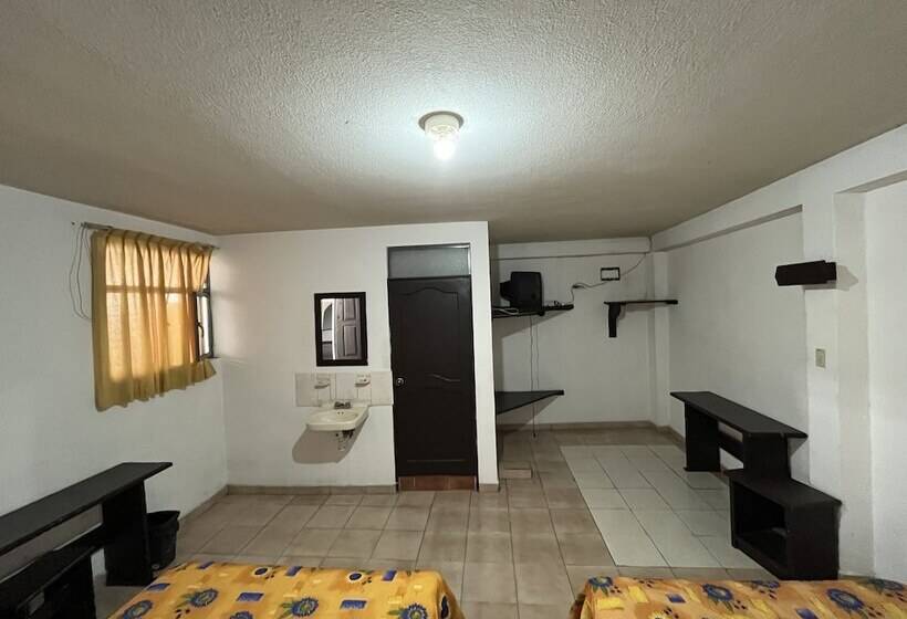 酒店 Jorges Morelia