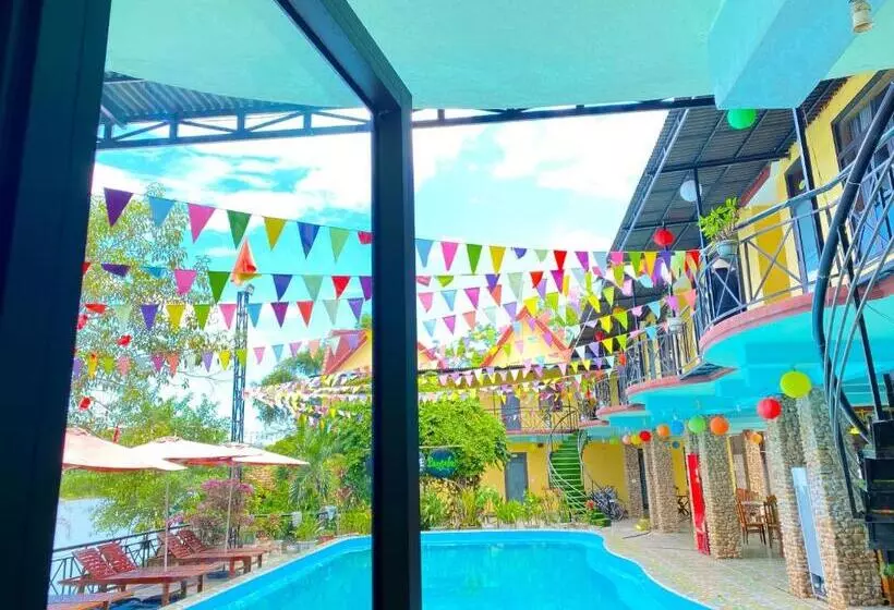 هتل Phong Nha Escape Bungalow