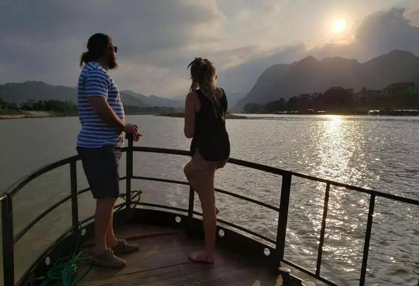 هتل Phong Nha Escape Bungalow