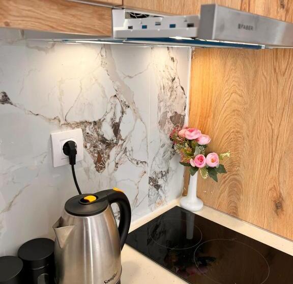 پانسیون Village Room