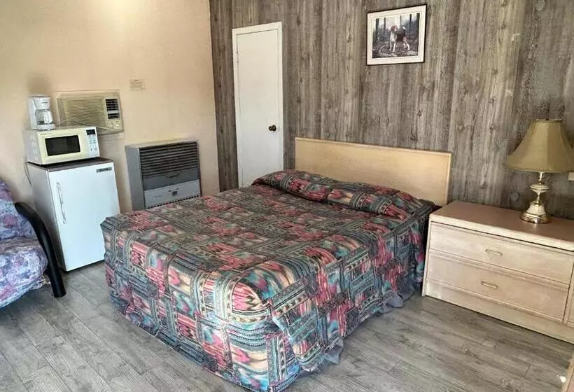 Road Runner Motel Merritt Bc