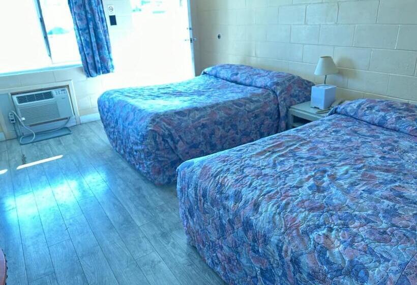 Road Runner Motel Merritt Bc