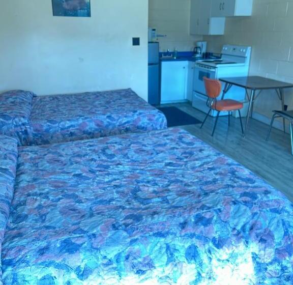 Road Runner Motel Merritt Bc