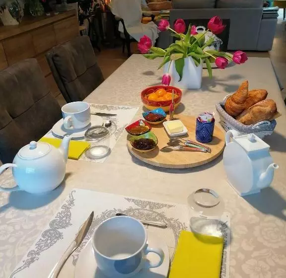 Aamiaismajoitus (B&B) Chez Hélène