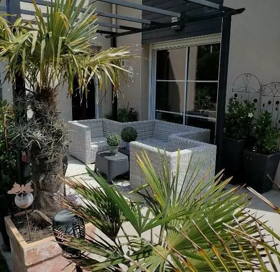 Aamiaismajoitus (B&B) Chez Hélène