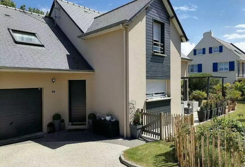 Aamiaismajoitus (B&B) Chez Hélène