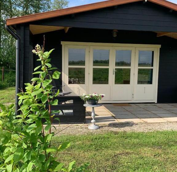 Bed and Breakfast Fields 1216