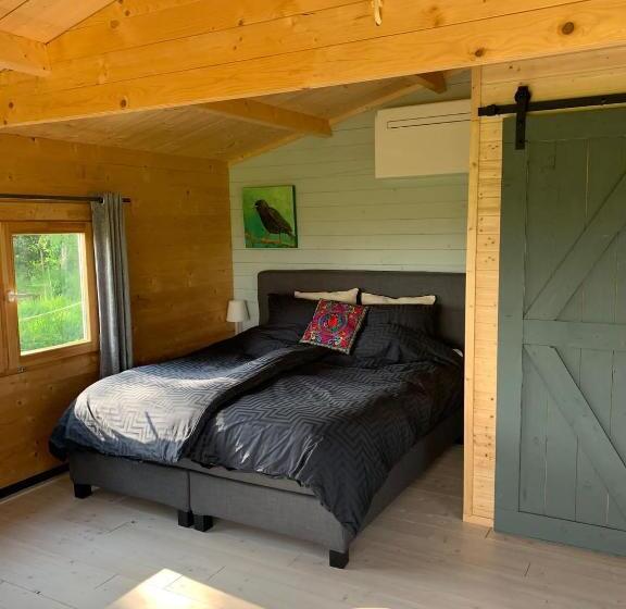 Bed and Breakfast Fields 1216