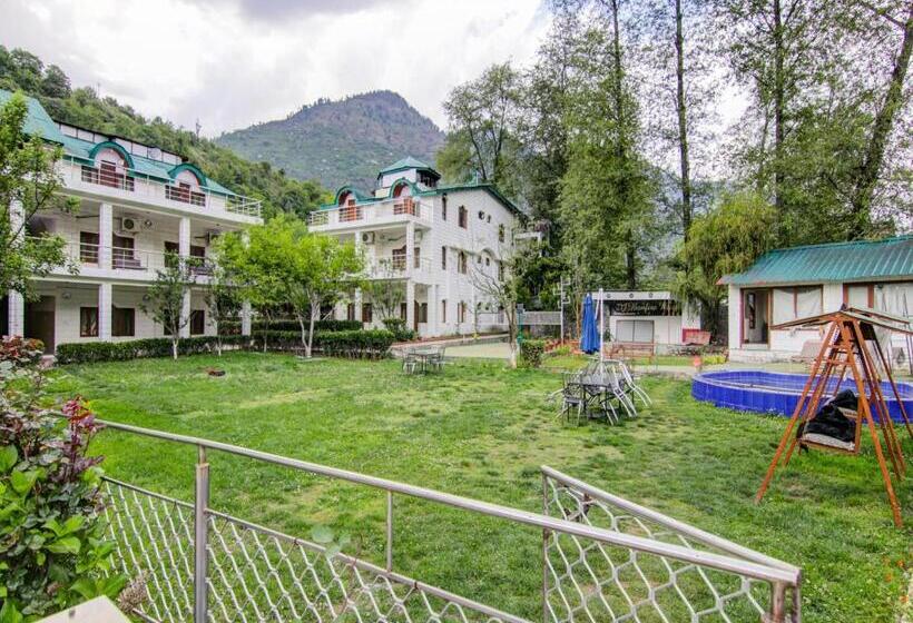 Fabhotel Mayra Grand