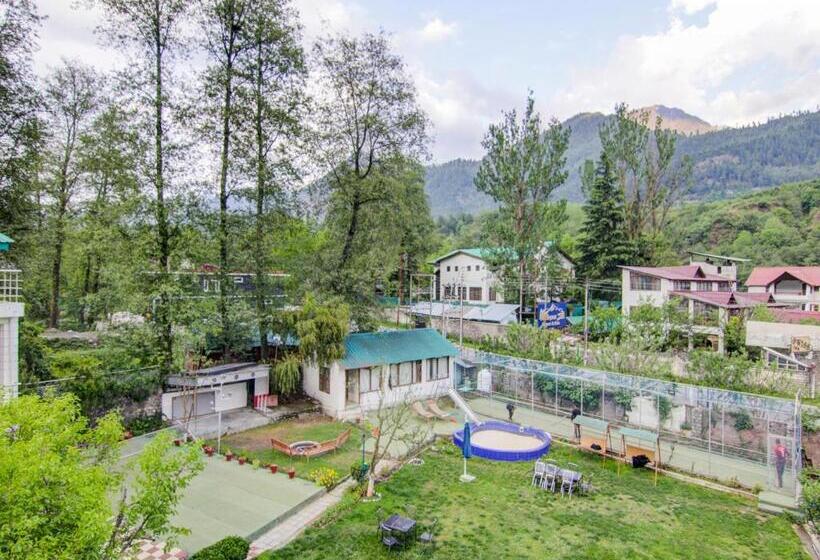 Fabhotel Mayra Grand