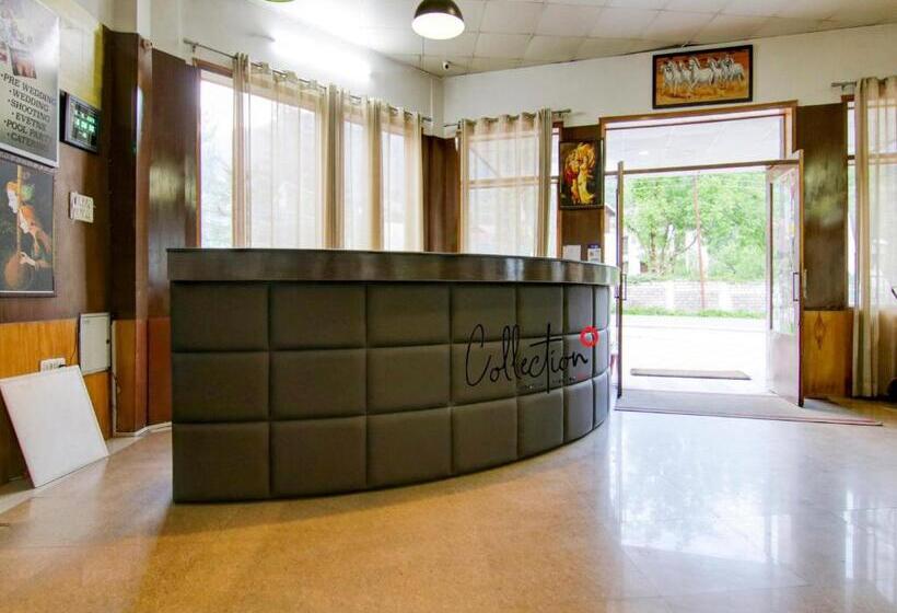 Fabhotel Mayra Grand