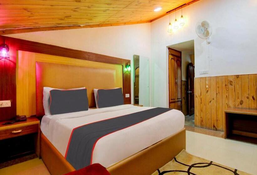 Fabhotel Mayra Grand