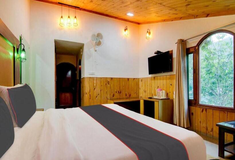 Fabhotel Mayra Grand