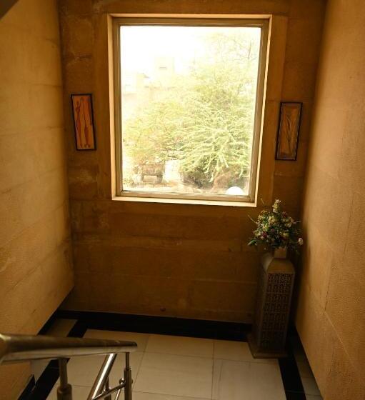 בית מלון כפרי Jaisalmer Bhagyashree