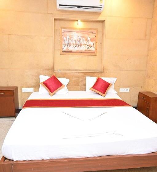 בית מלון כפרי Jaisalmer Bhagyashree