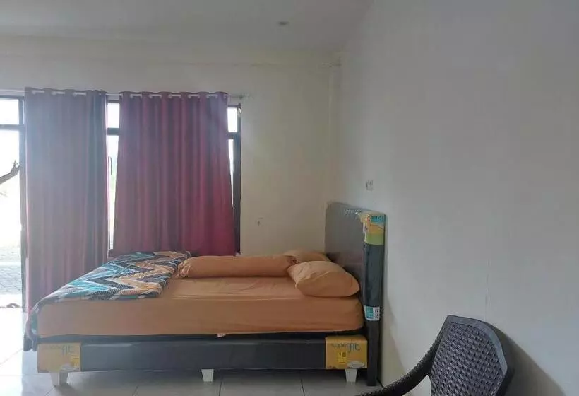 ホテル Oyo 92545 Wawi Kadio Homestay