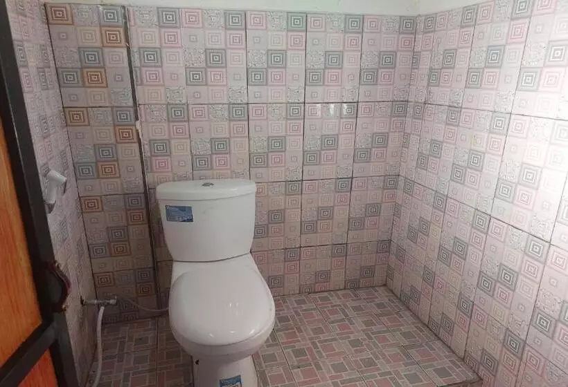 ホテル Oyo 92545 Wawi Kadio Homestay