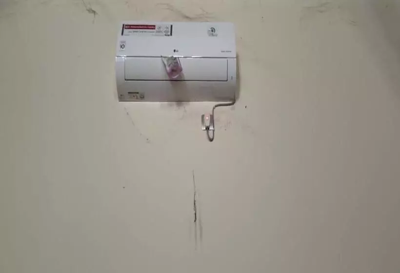 ホテル Oyo 92545 Wawi Kadio Homestay