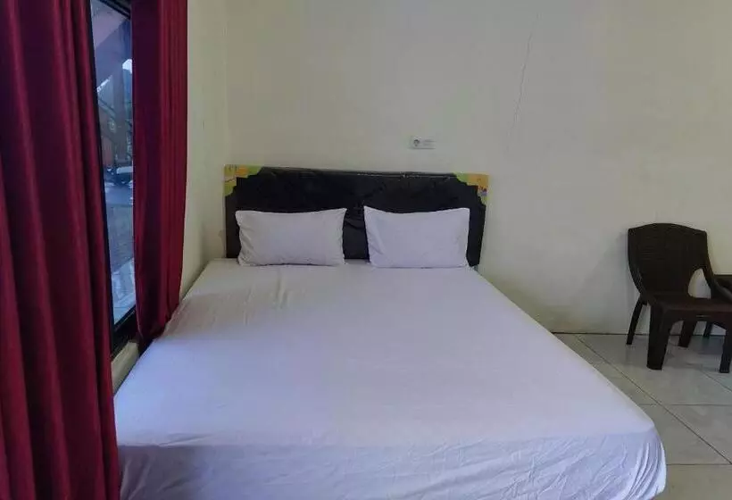 ホテル Oyo 92545 Wawi Kadio Homestay