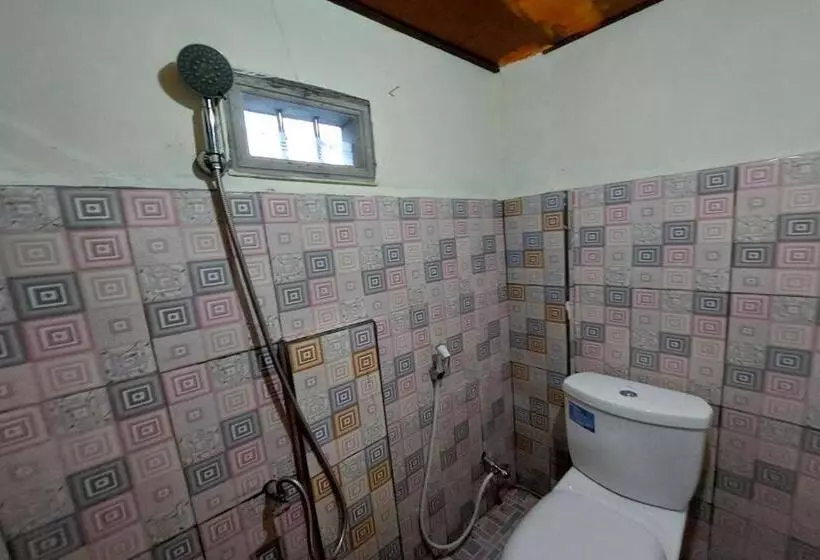 ホテル Oyo 92545 Wawi Kadio Homestay