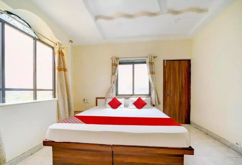 Hotelli Oyo Flagship 81018  Fine Stay
