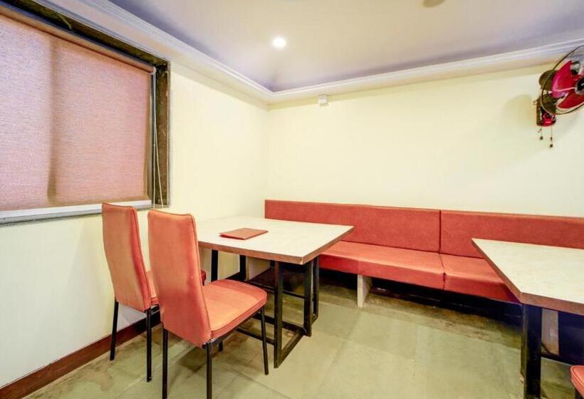 Hotel Oyo Flagship 81018  Fine Stay