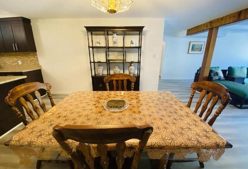 بنسيون The Rhodo Place