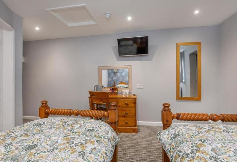 فندق صغير Angel Inn Misson