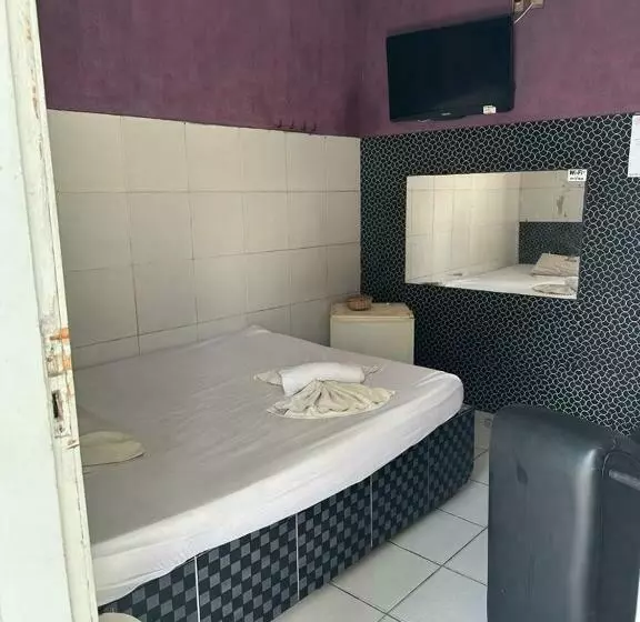 هتل کپسول Pousada Delirios